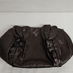 PRADA RUFFLED CLUTCH BFPM-03-309